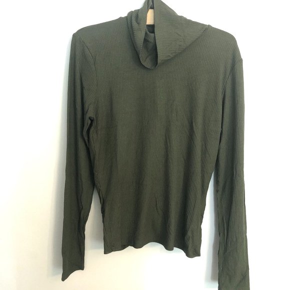 Joe’s Jeans Harriette Turtleneck in Forest Floor - Picture 4 of 6